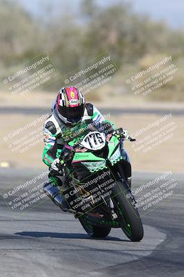 media/Jan-15-2026-Racers Edge (Thu) [[dfebeb70ab]]/2-A Group/Session 5 Turn 2/